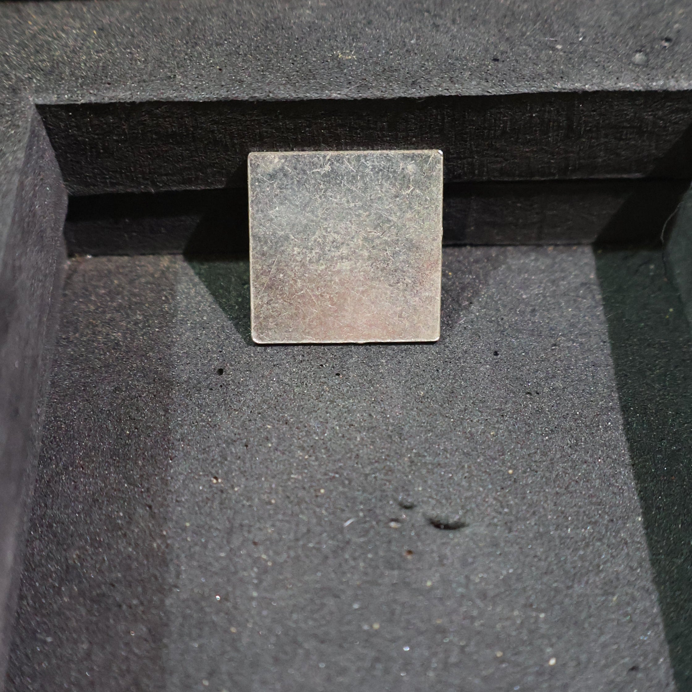 Silver Square piece img